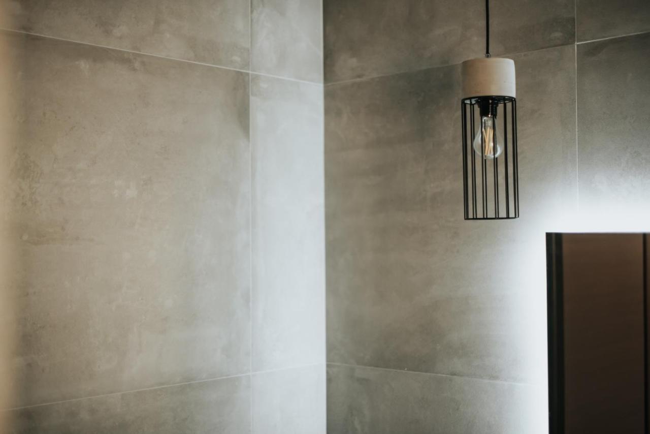 Elia Luxury Suites Plataria Bagian luar foto