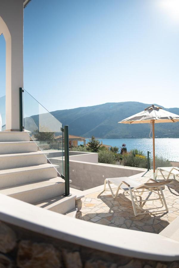 Elia Luxury Suites Plataria Bagian luar foto