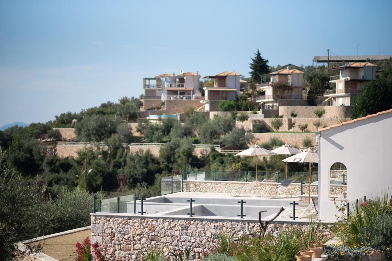 Elia Luxury Suites Plataria Bagian luar foto